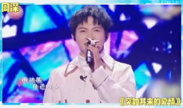 娱乐圈吃瓜鞠婧祎,娱乐圈的瓜田，她如何成为焦点？