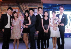 爱情公寓演员背景介绍,揭秘演员们的成长历程与爱情故事