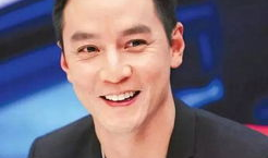 头条娱乐指南吴彦祖吃瓜,娱乐圈新动态引关注